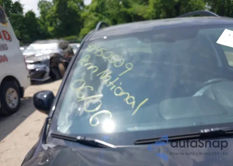 2017 Subaru Forester 2.5I Premium из США, поврежденный, VIN JF2SJAEC3HH533571